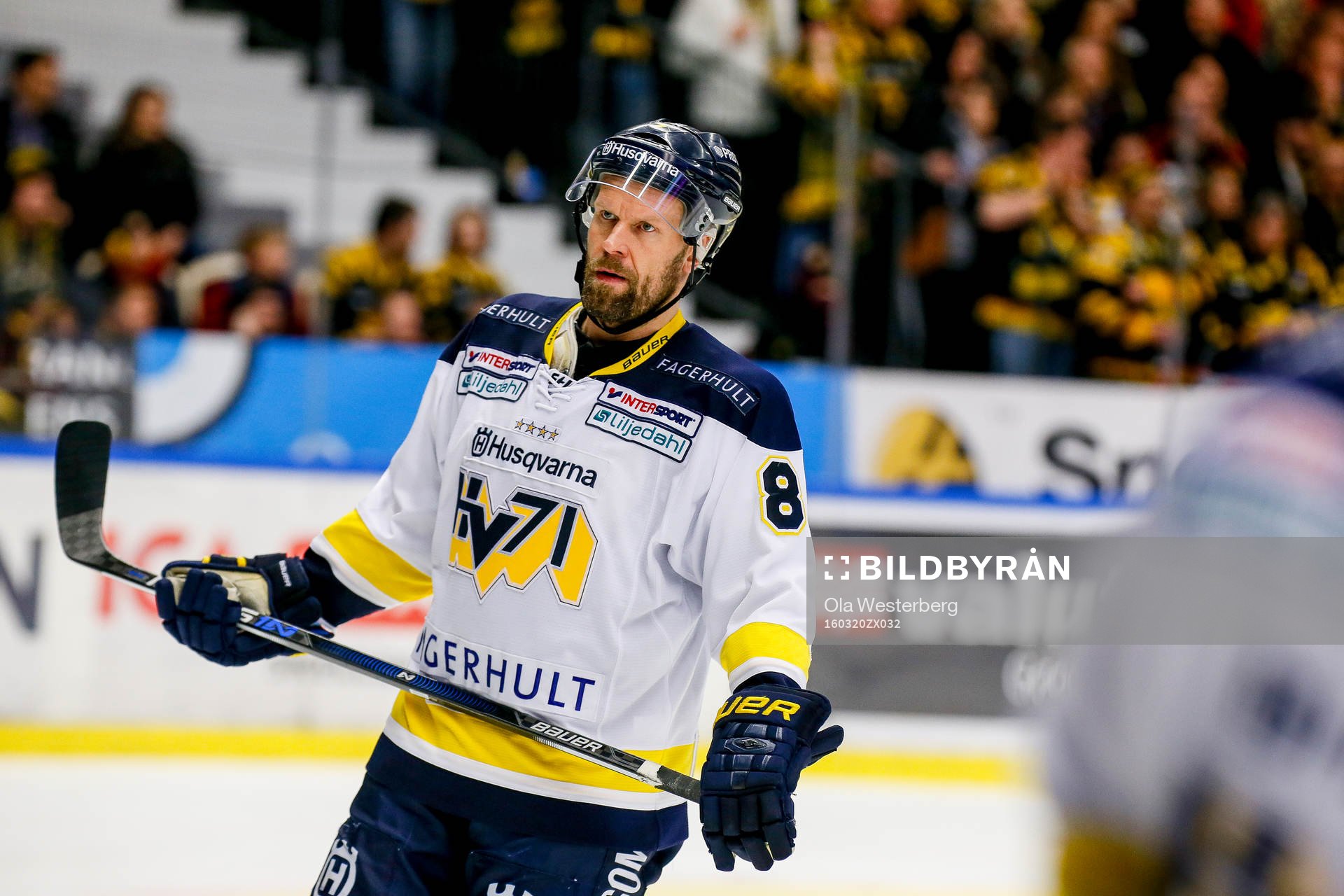 s  Jere Karalahti