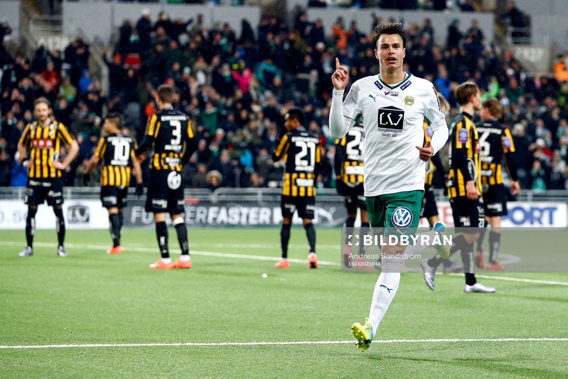 Hammarbys Melker Hallberg jublar