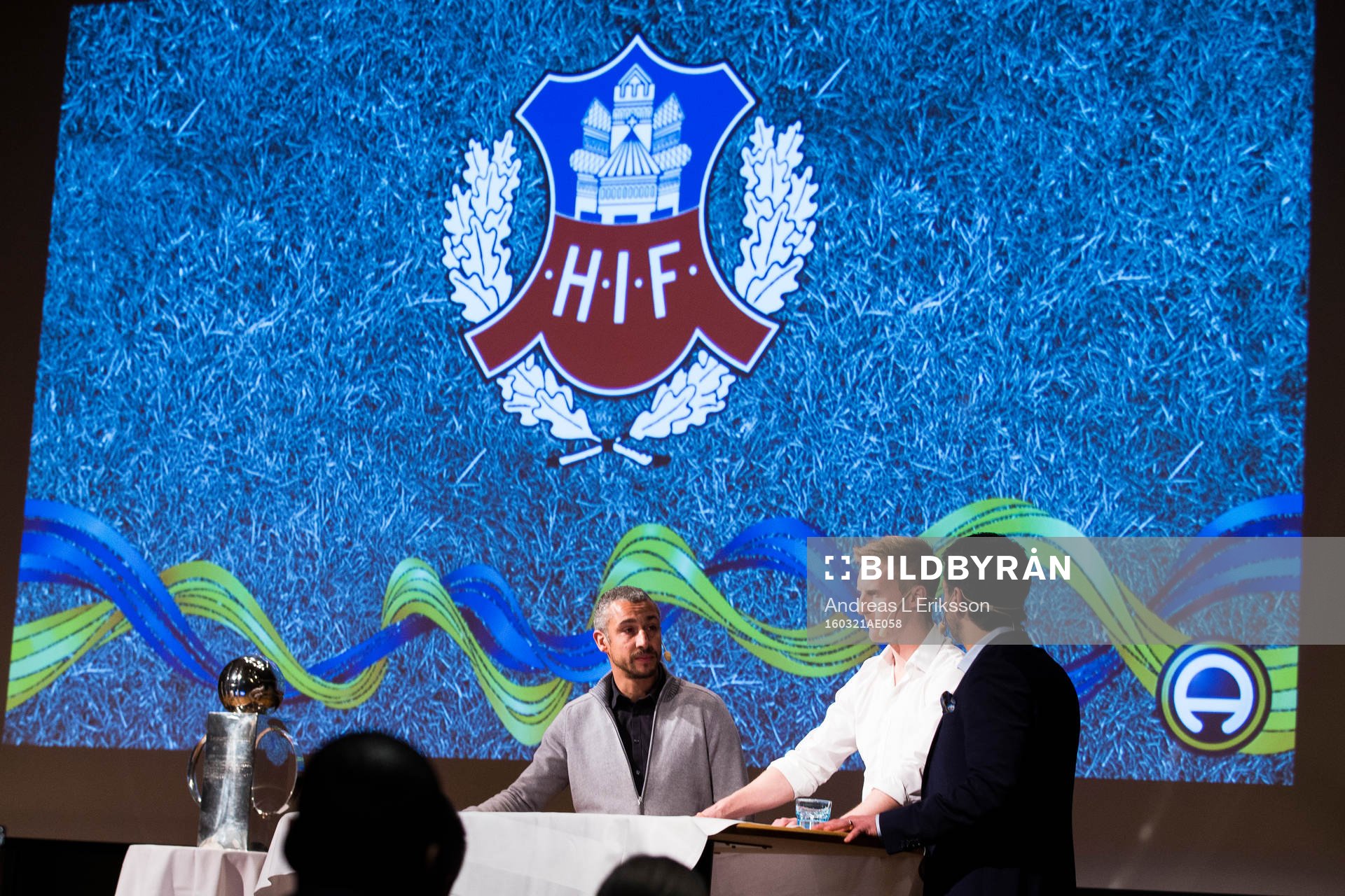 Henrik Larsson, tränare Helsingborg, och Peter Larsson,