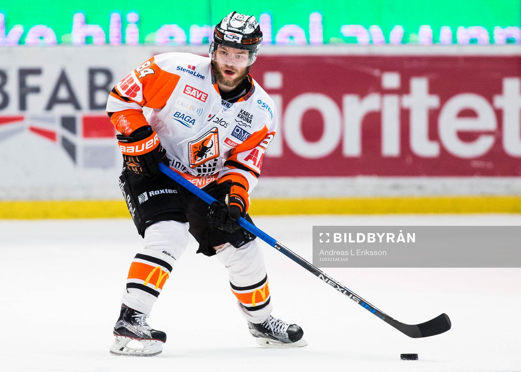Karlskronas Jimmy Andersson med pucken