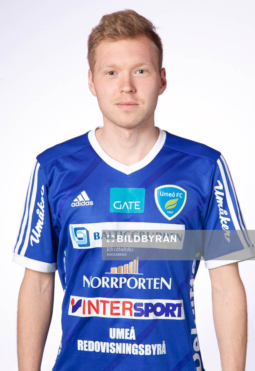 Fredrik Wennebro poserar för ett porträtt den 21 mars 2016 i Umeå.