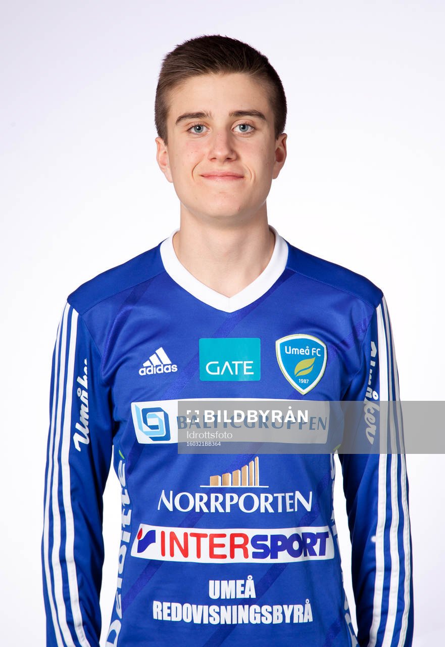 Carl Björk poserar för ett porträtt den 21 mars 2016 i Umeå.