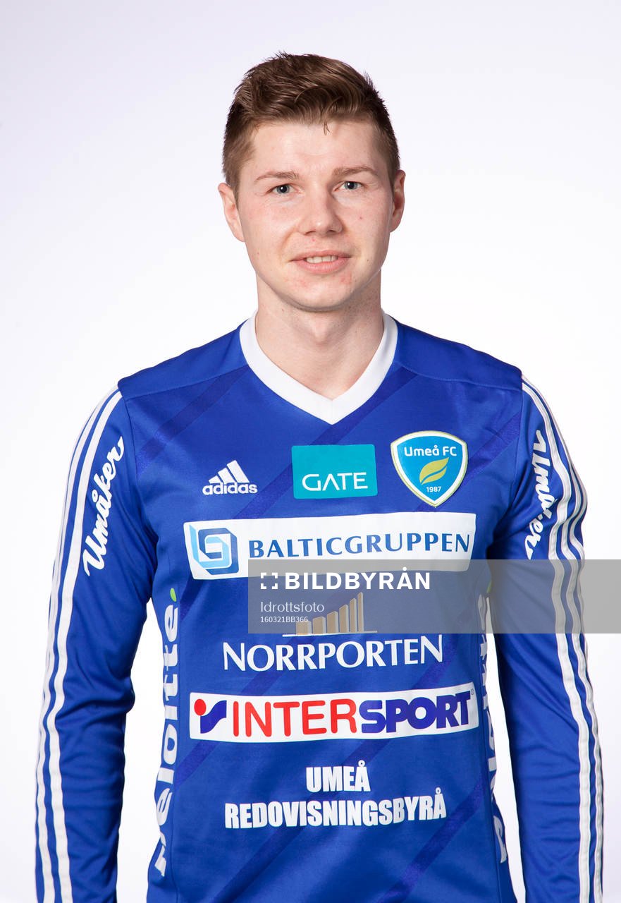 Radoslaw Erlich poserar för ett porträtt den 21 mars 2016 i Umeå.