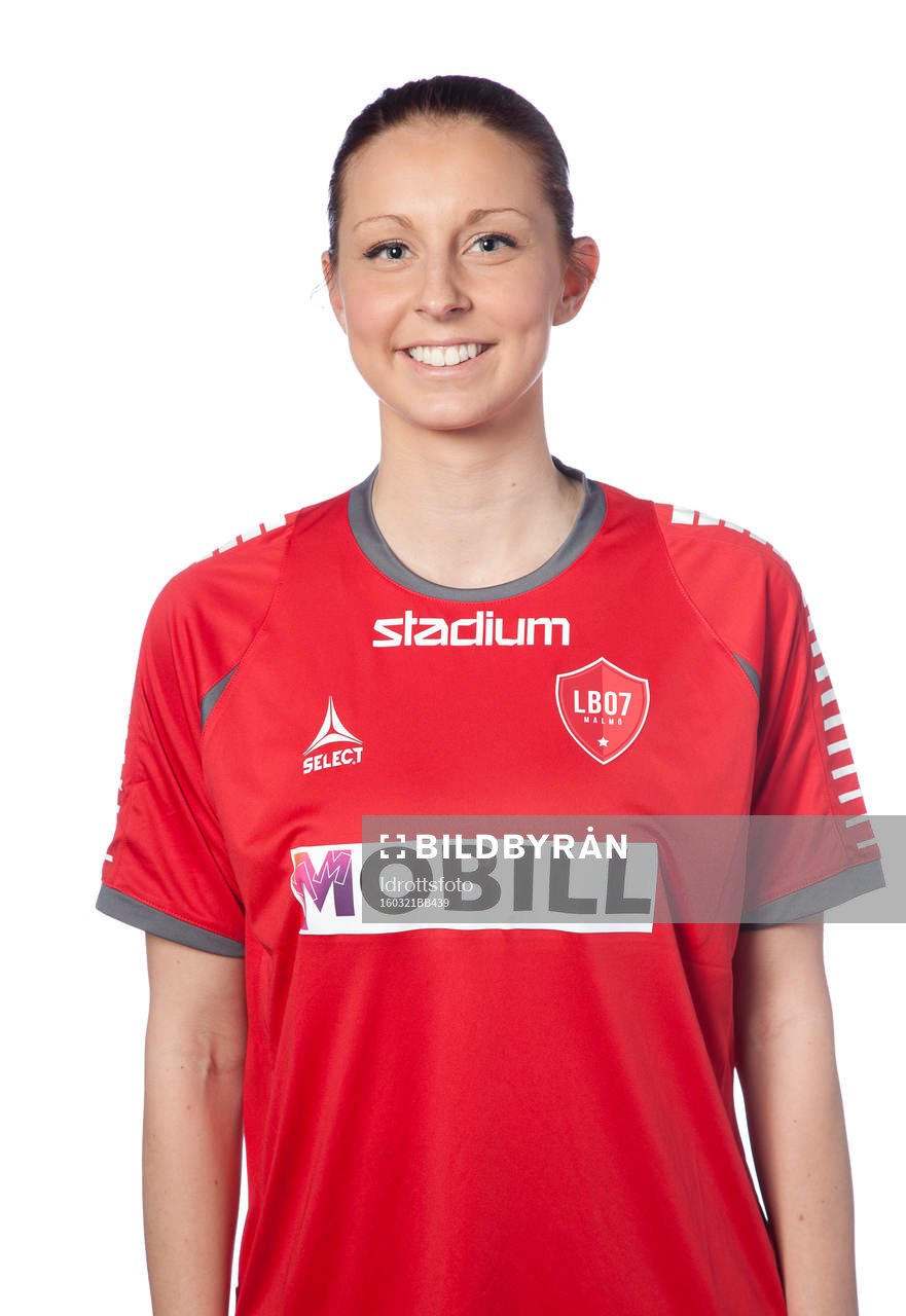 Malin Gunnarsson poserar för ett porträtt den 21 mars 2016 i Malmö.
