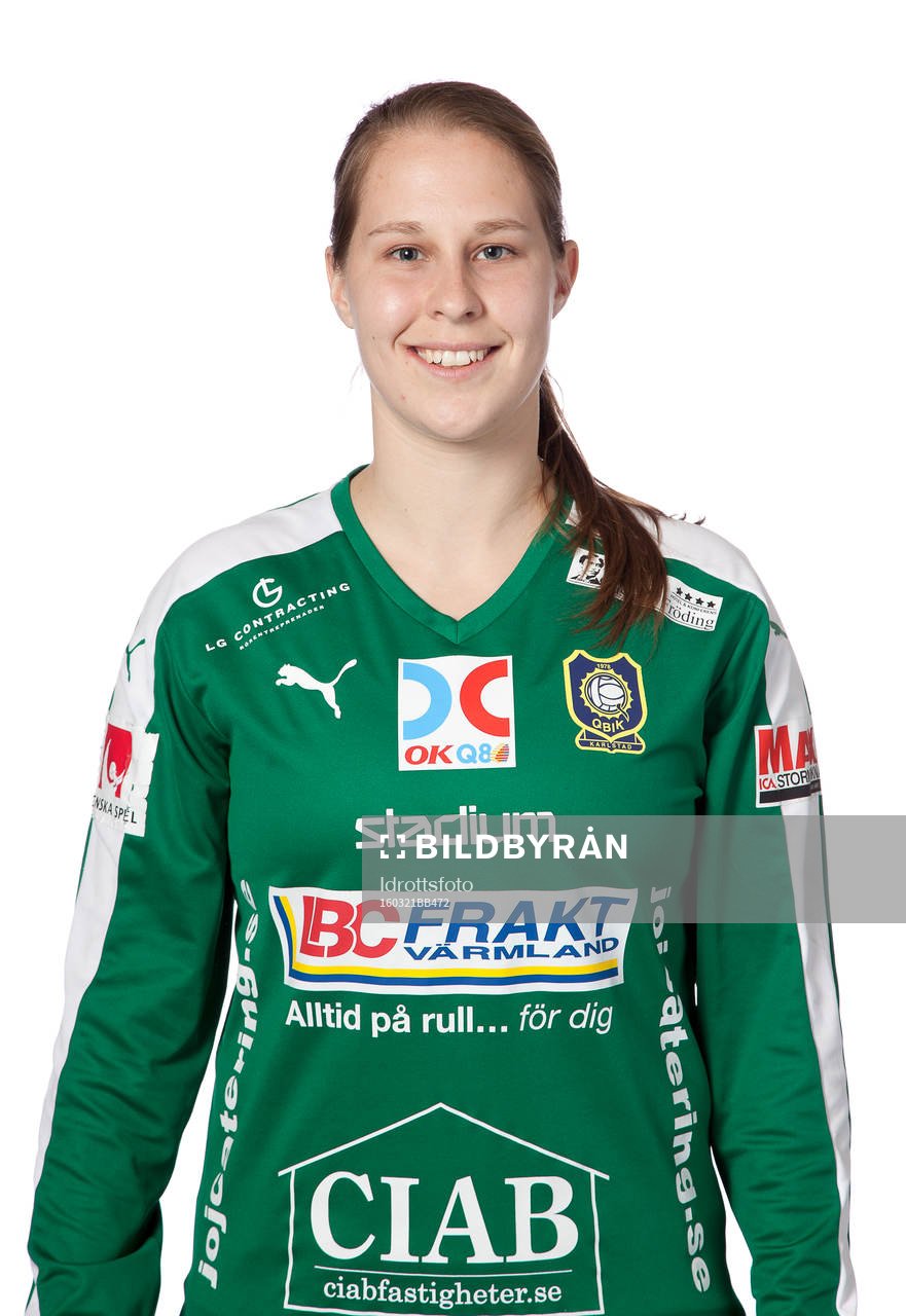 Målvakt Nora Abolins poserar för ett porträtt den 21 mars 2016 i Karlstad.