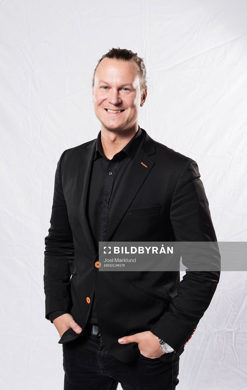 Daniel Kristofferson, Expressen