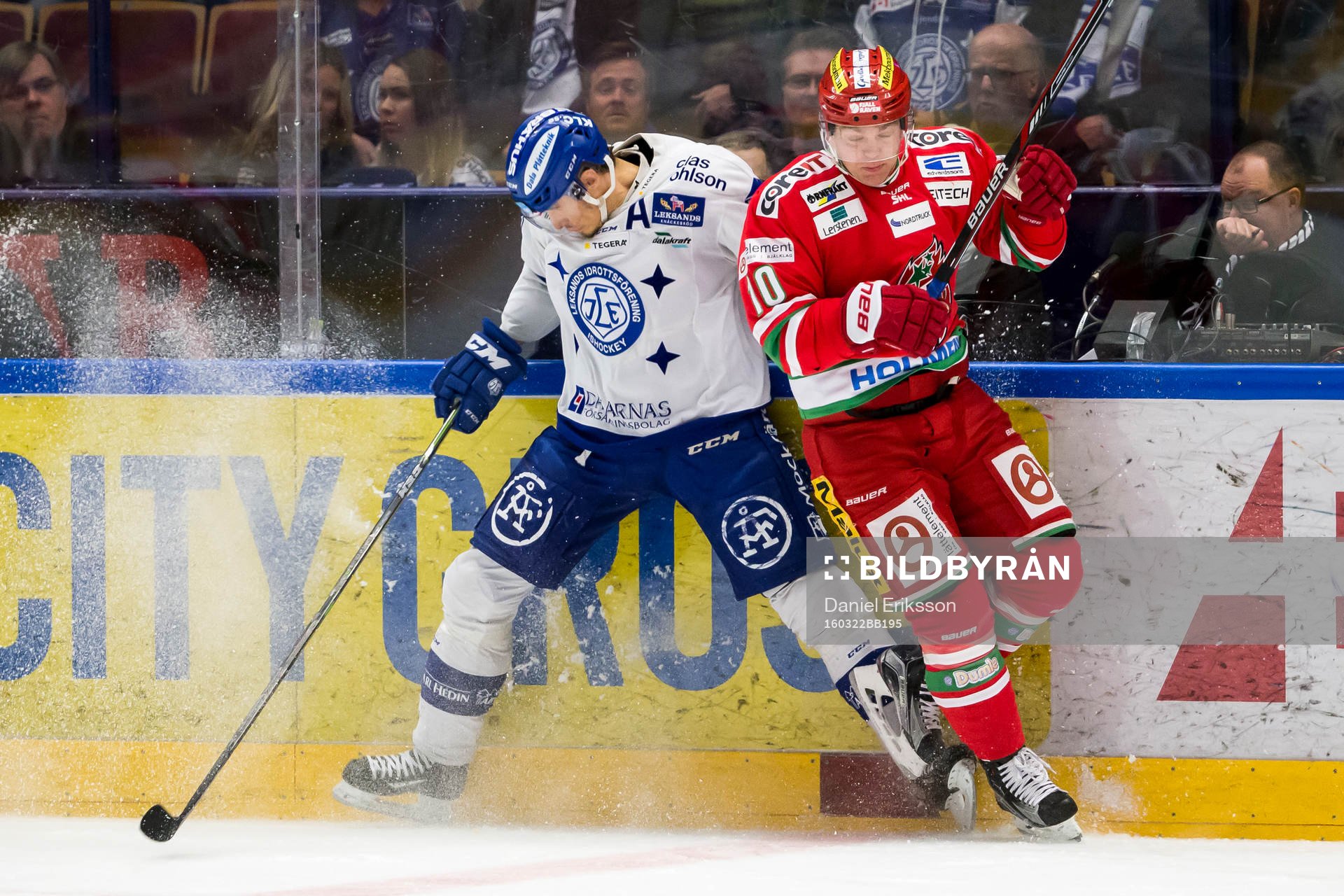 Leksands Jon Knuts Modos Per-Åge Skröder i närkamp i