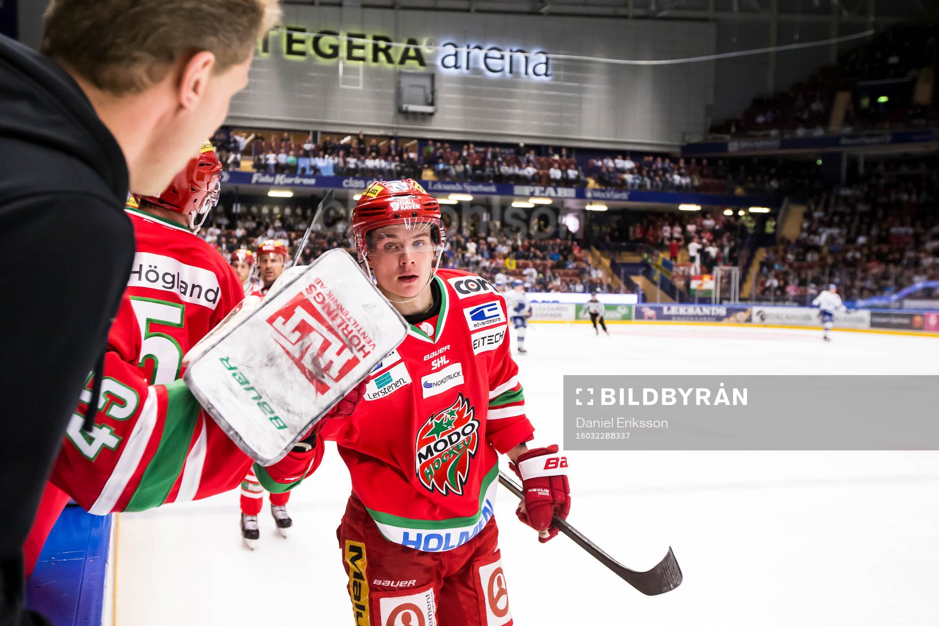Modos Victor Olofsson jublar