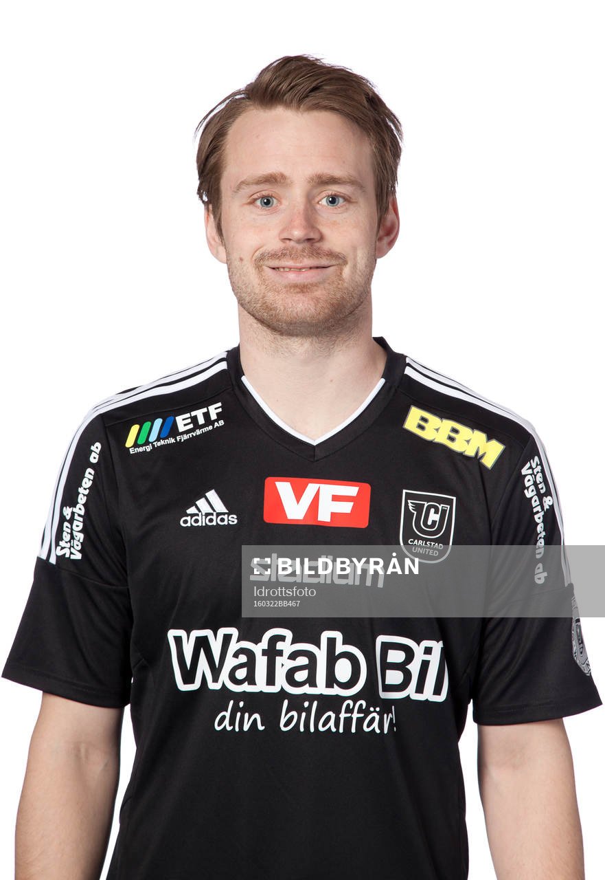 Simon Molander poserar för ett porträtt den 22 mars 2016 i Karlstad.