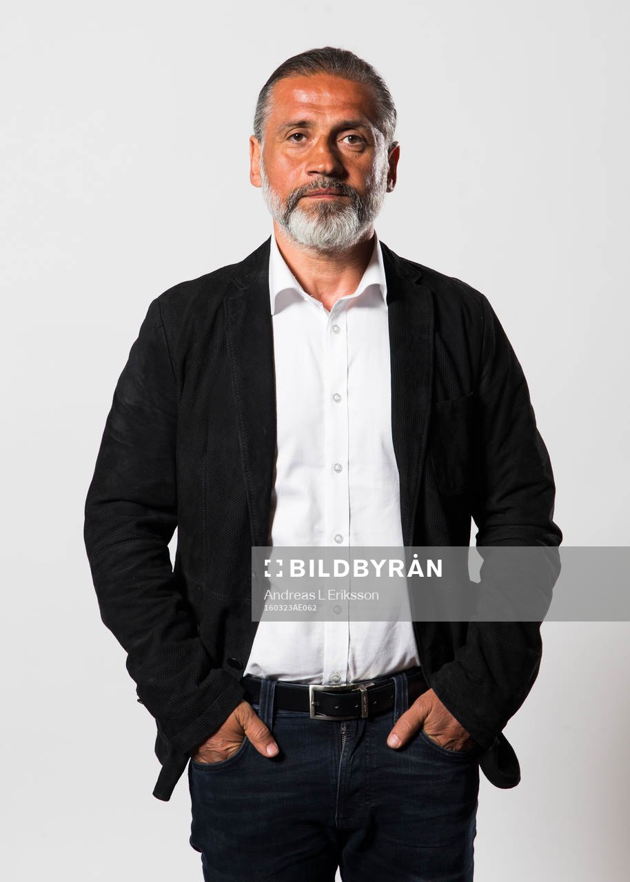 Özcan Melkemichel, tränare Athletic