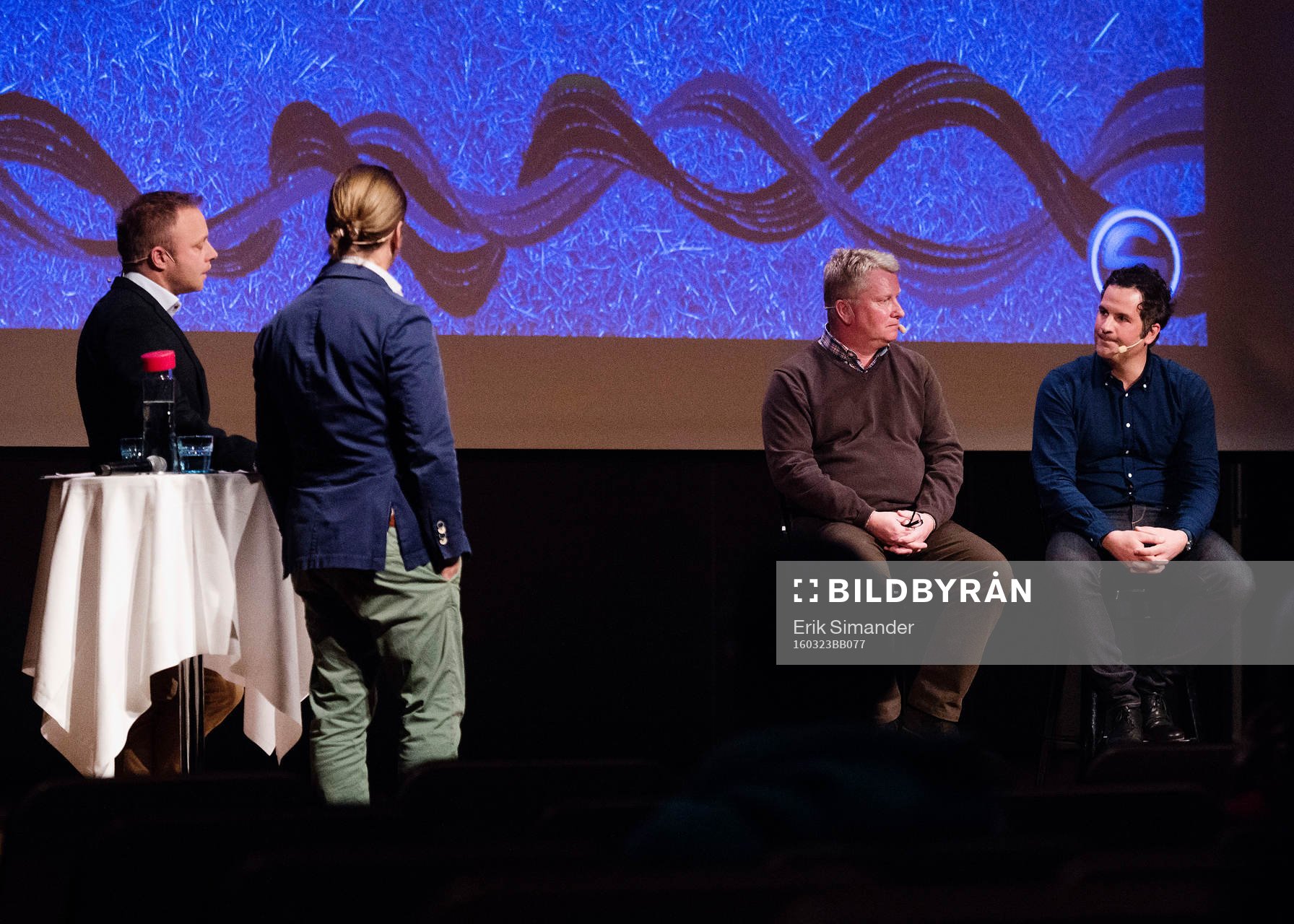 Konferenciererna Anders Andersson och Jesper Hussfelt