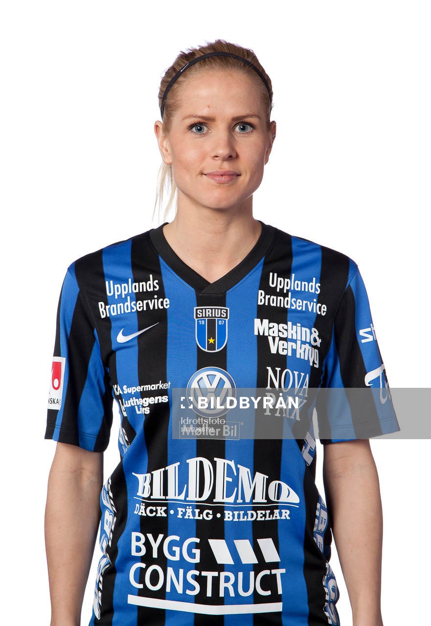 Emelie Magnusson poserar för ett porträtt den 23 mars 2016 i Uppsala.
