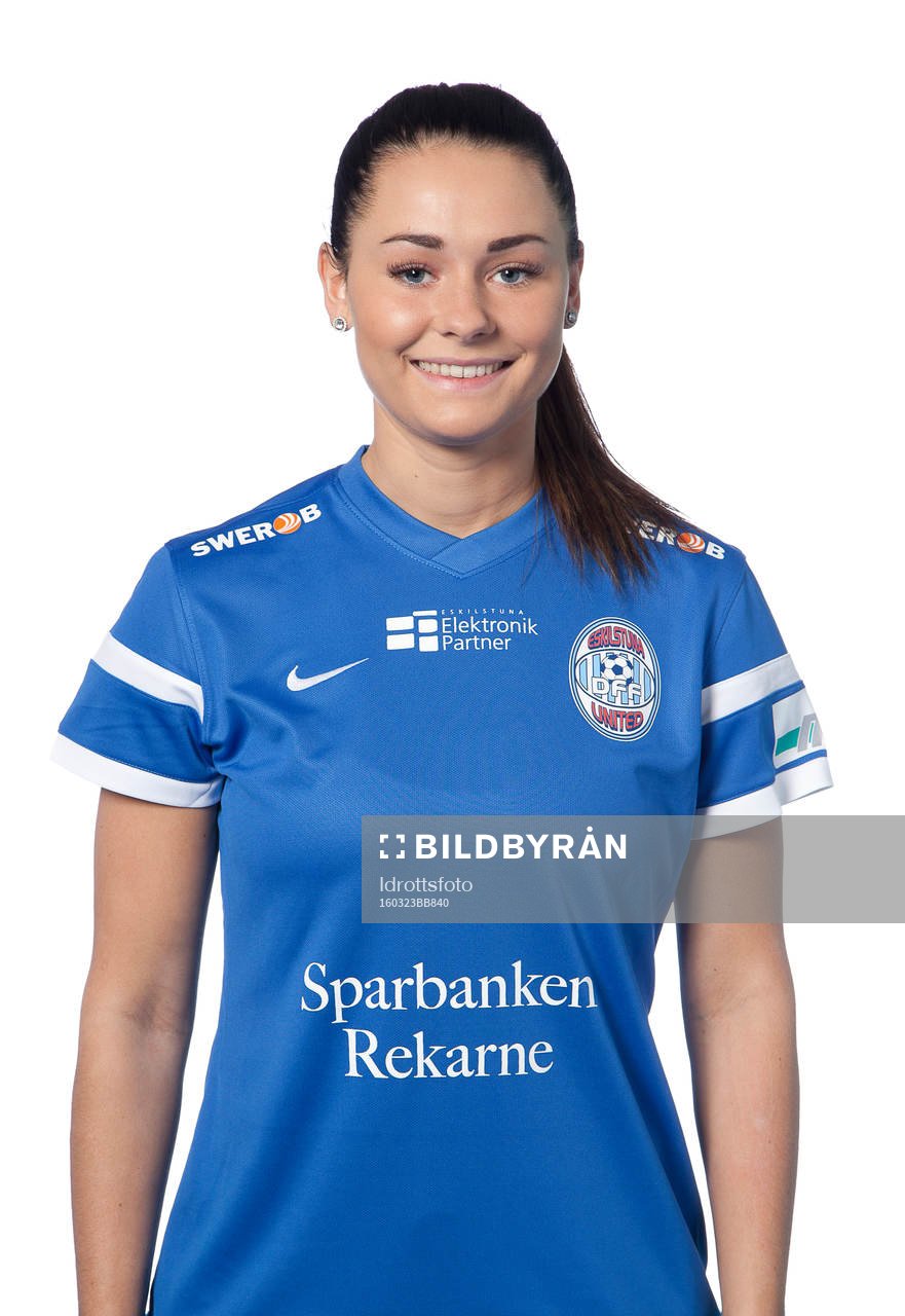 Emma Jansson poserar för ett porträtt den 23 mars 2016 i Eskilstuna.