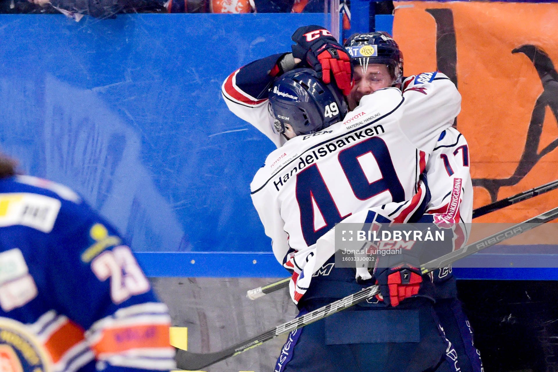 Linköpings Henrik Törnqvist och Rhett Rakhshani jublar