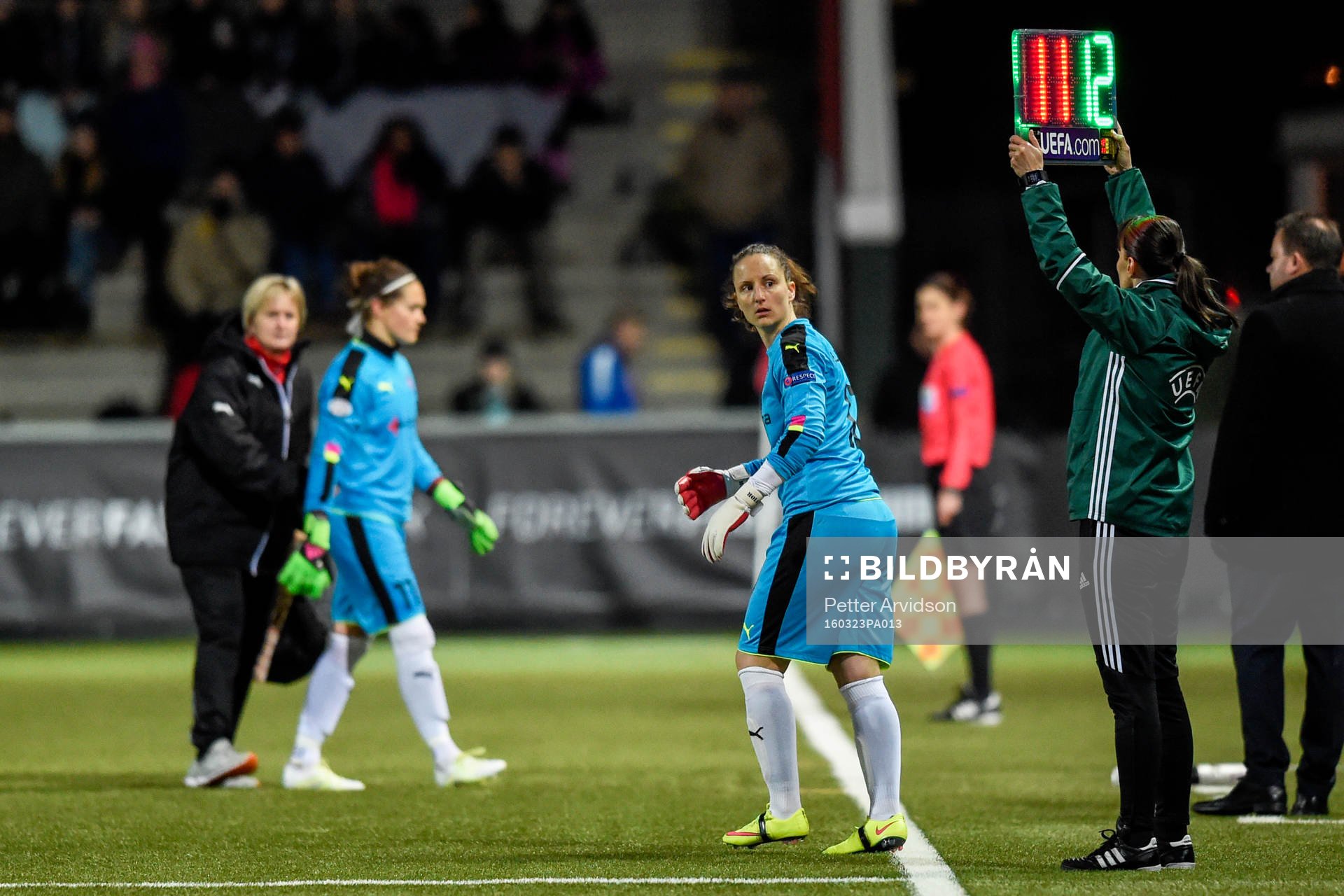 Rosengårds målvakt Erin McLeod får utgå och målvakt