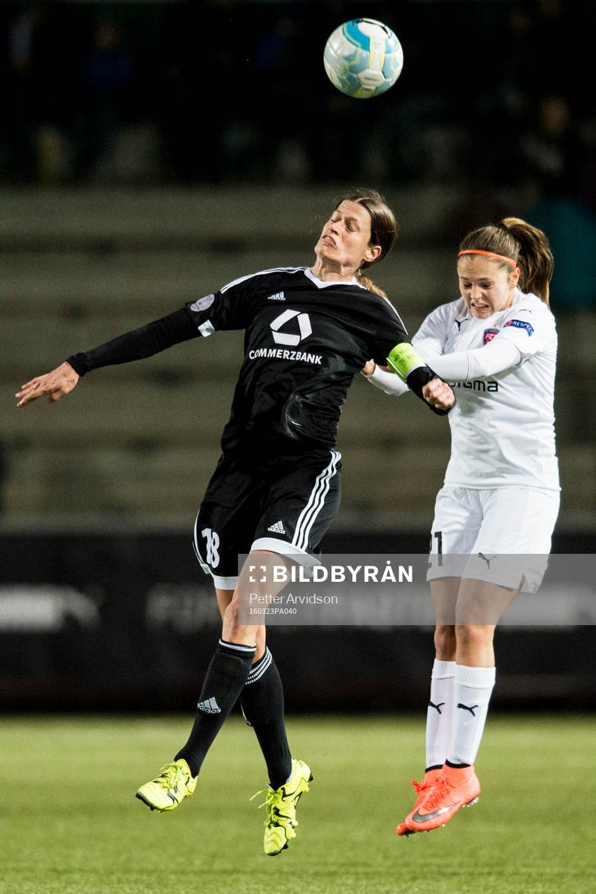 Frankfurts Kerstin Garefrekes och Rosengårds Lieke Martens