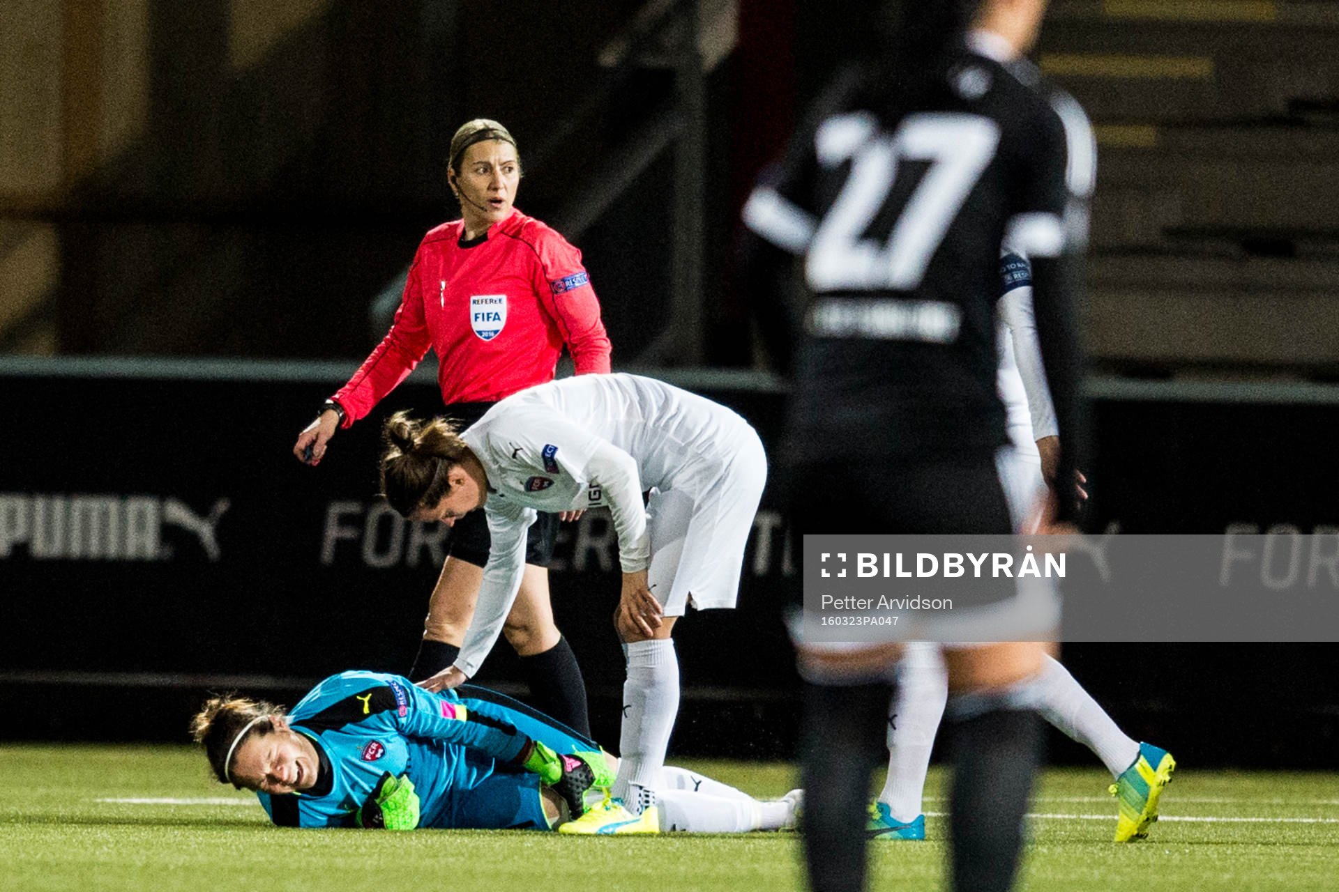 Rosengårds målvakt Erin McLeod skadar sig och tvingas