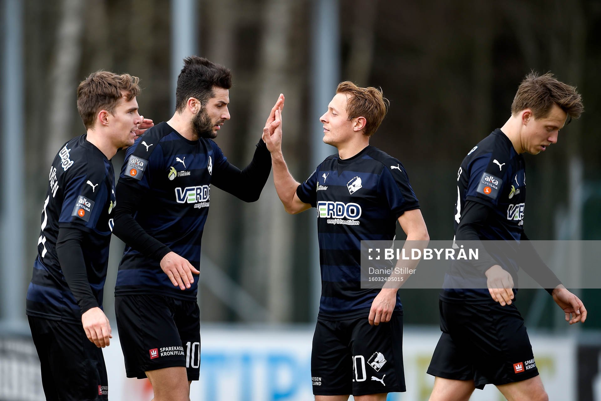 Randers Mikael Ishak och Joel Allansson jublar