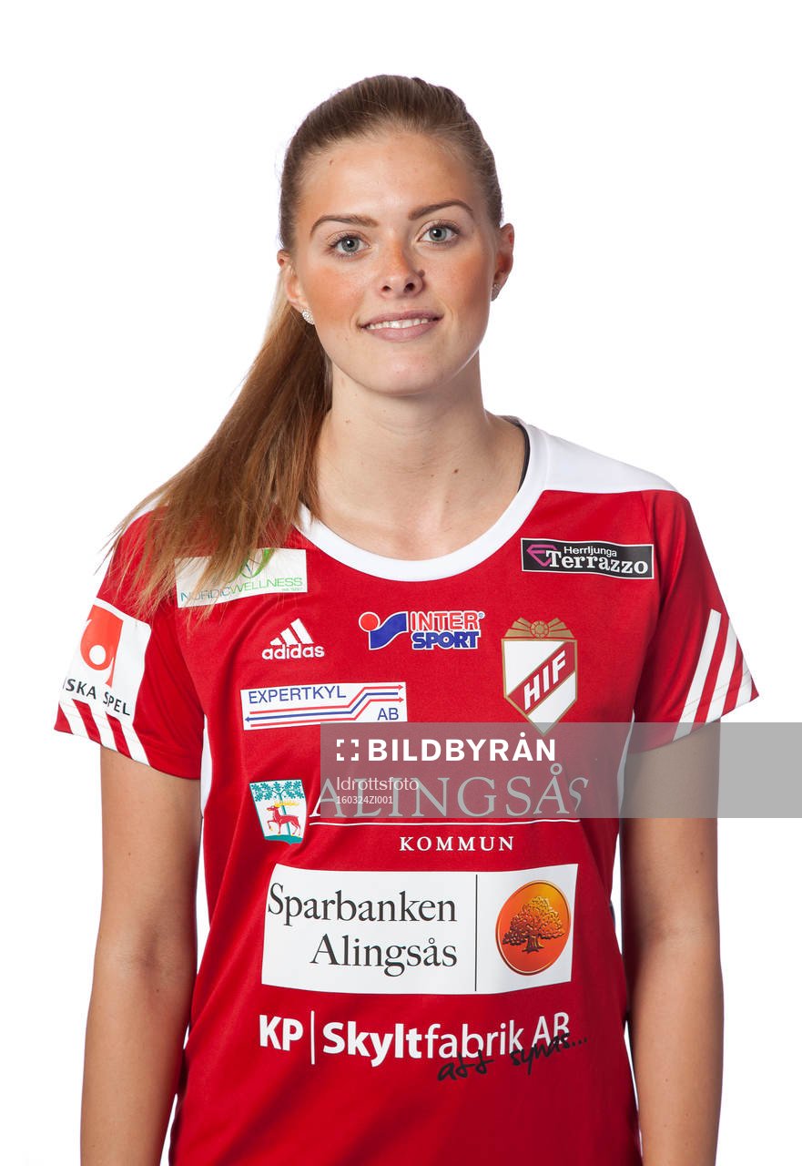Alice Eliasson poserar för ett porträtt den 24 mars 2016 i Alingsås.