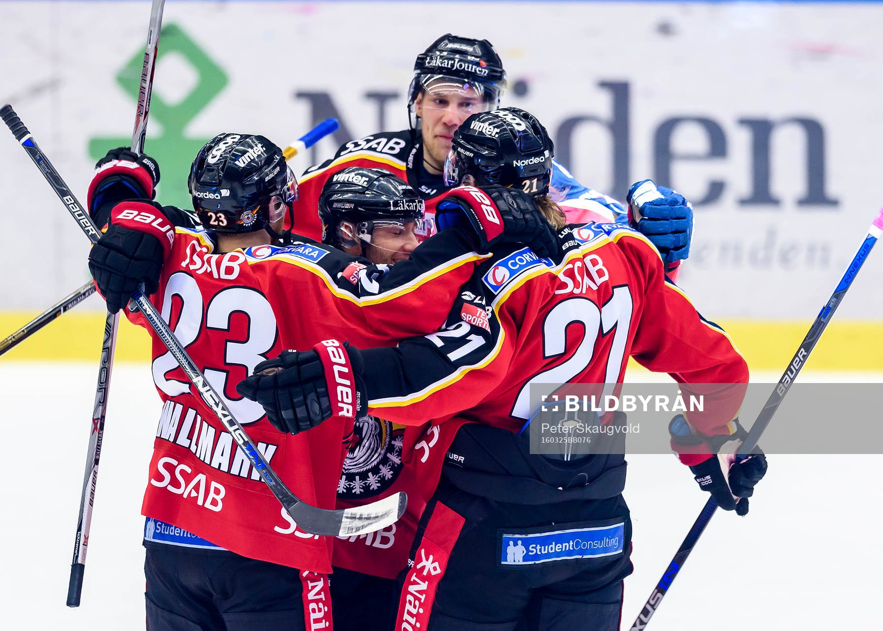 Luleå spelarna jublar