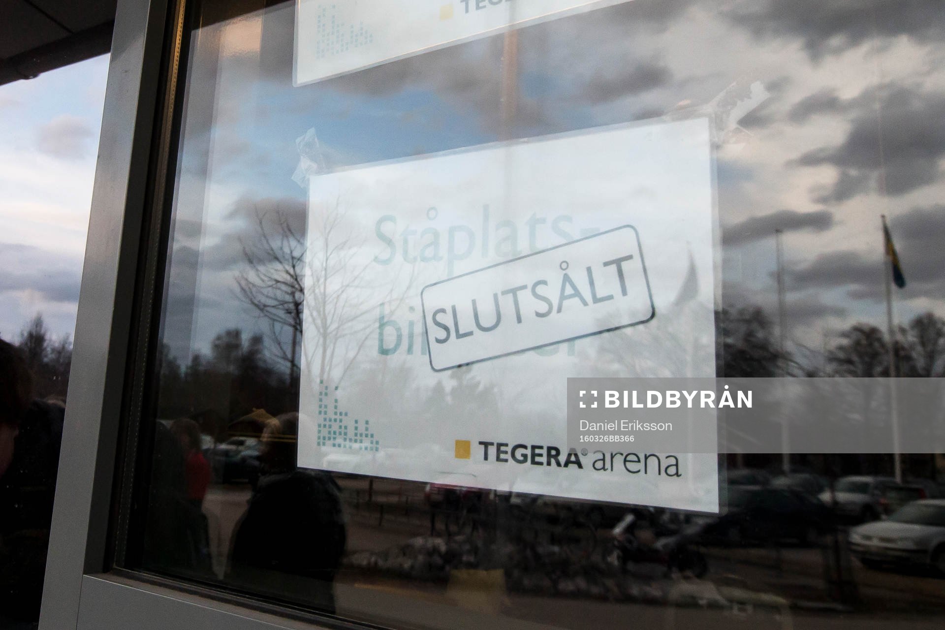 Slutsålt i ishockeymatchen i kvalet  till SHL mellan