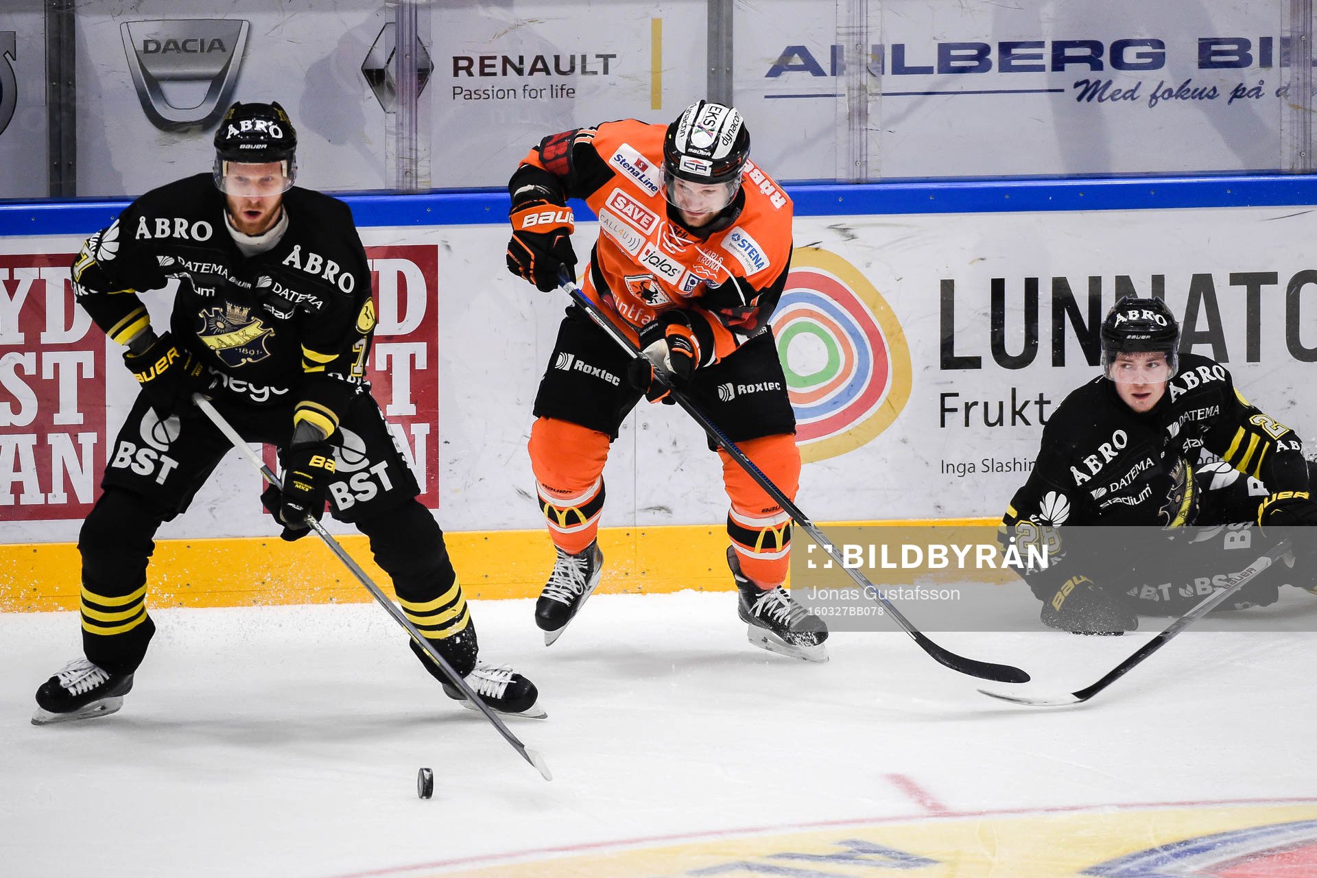 s Tobias Ericsson, Jesper Frödén  och Karlskronas Robin