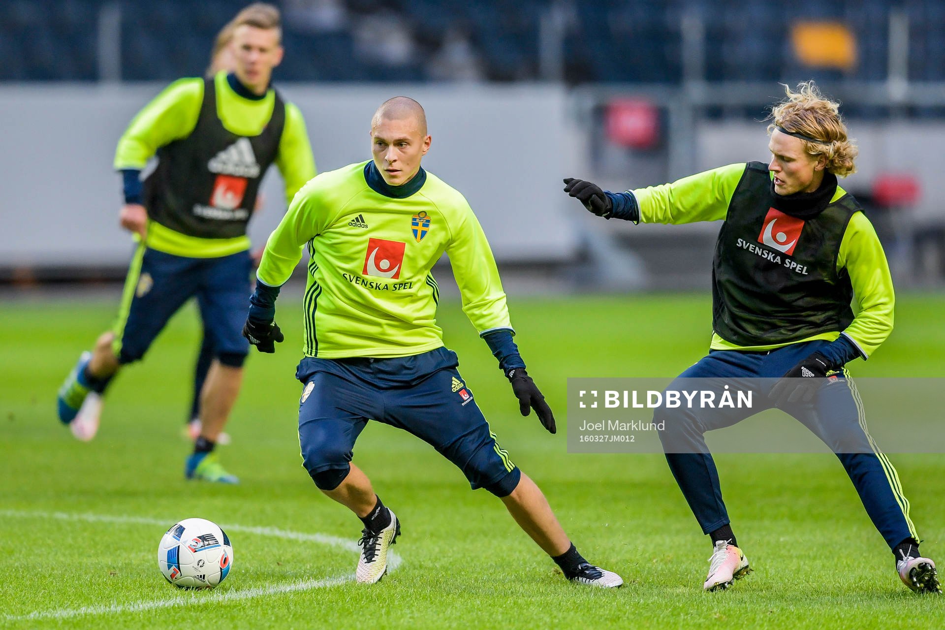 Victor Nilsson Lindelöf och Oscar Hiljemark
