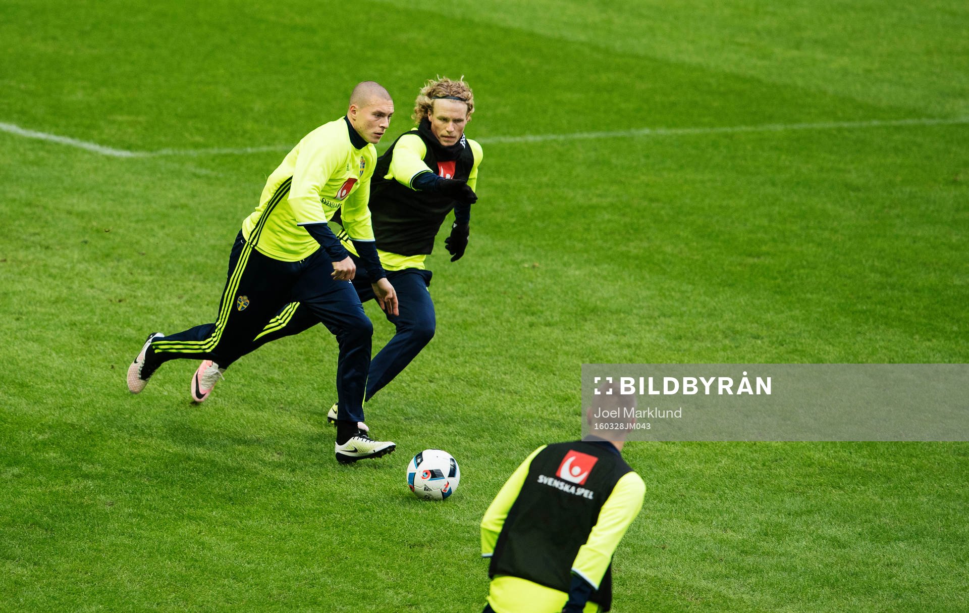 Victor Nilsson Lindelöf och Oscar Hiljemark