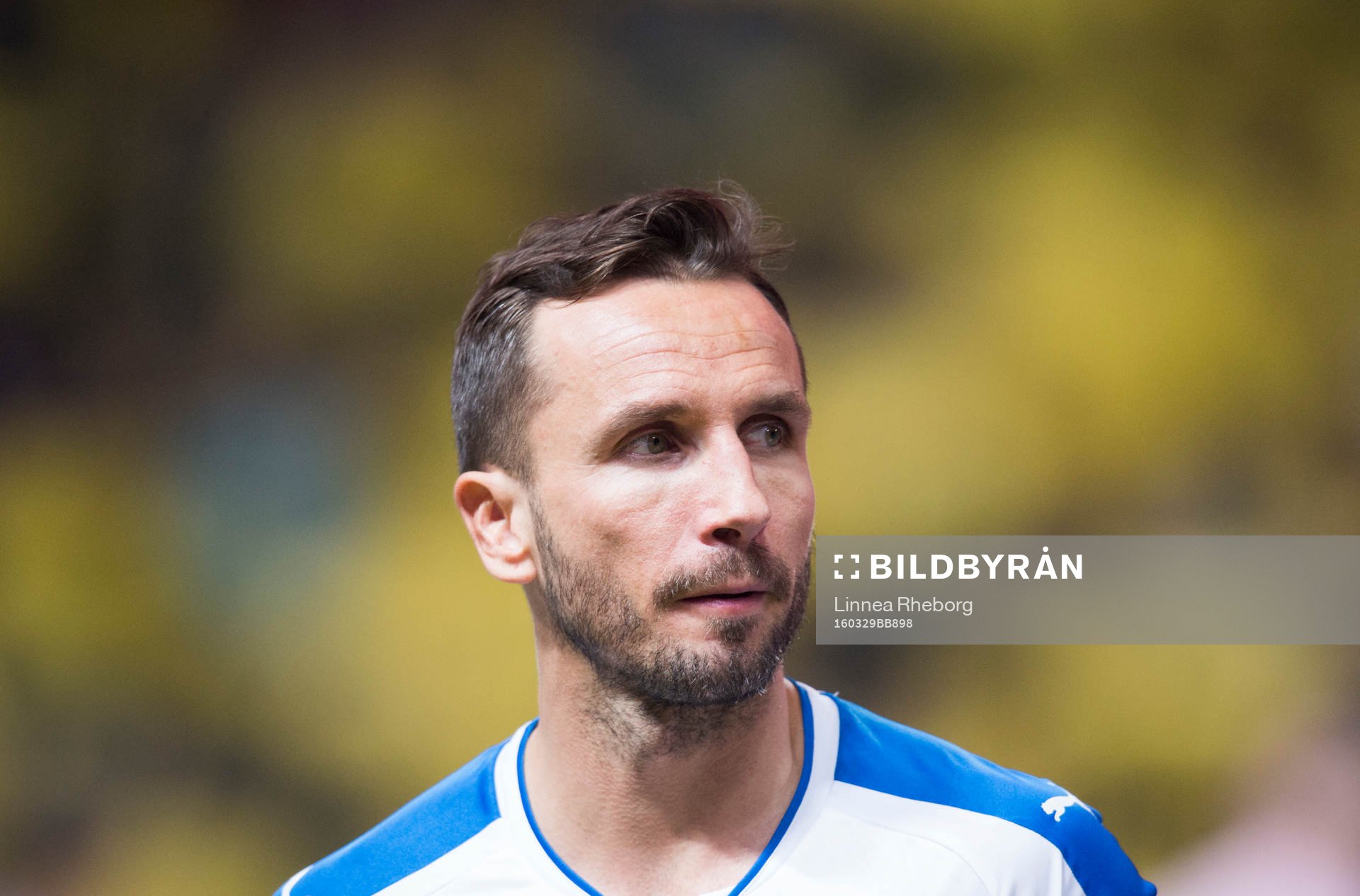Tjeckiens Tomas Sivok under fotbollsmatchen mellan Sverige och Tjeckien den 29 mars i Stockholm.