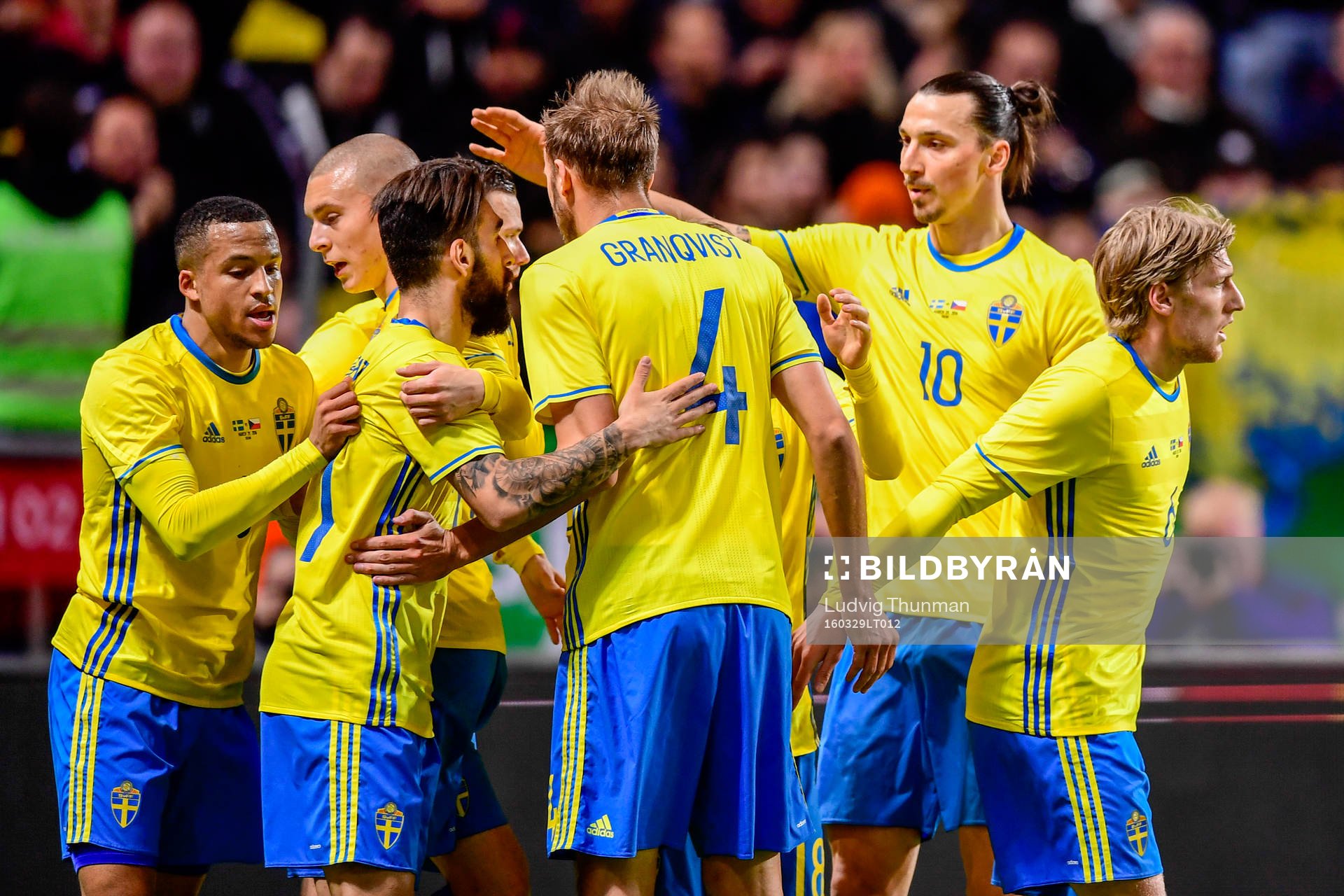 Sveriges Marcus Berg jublar