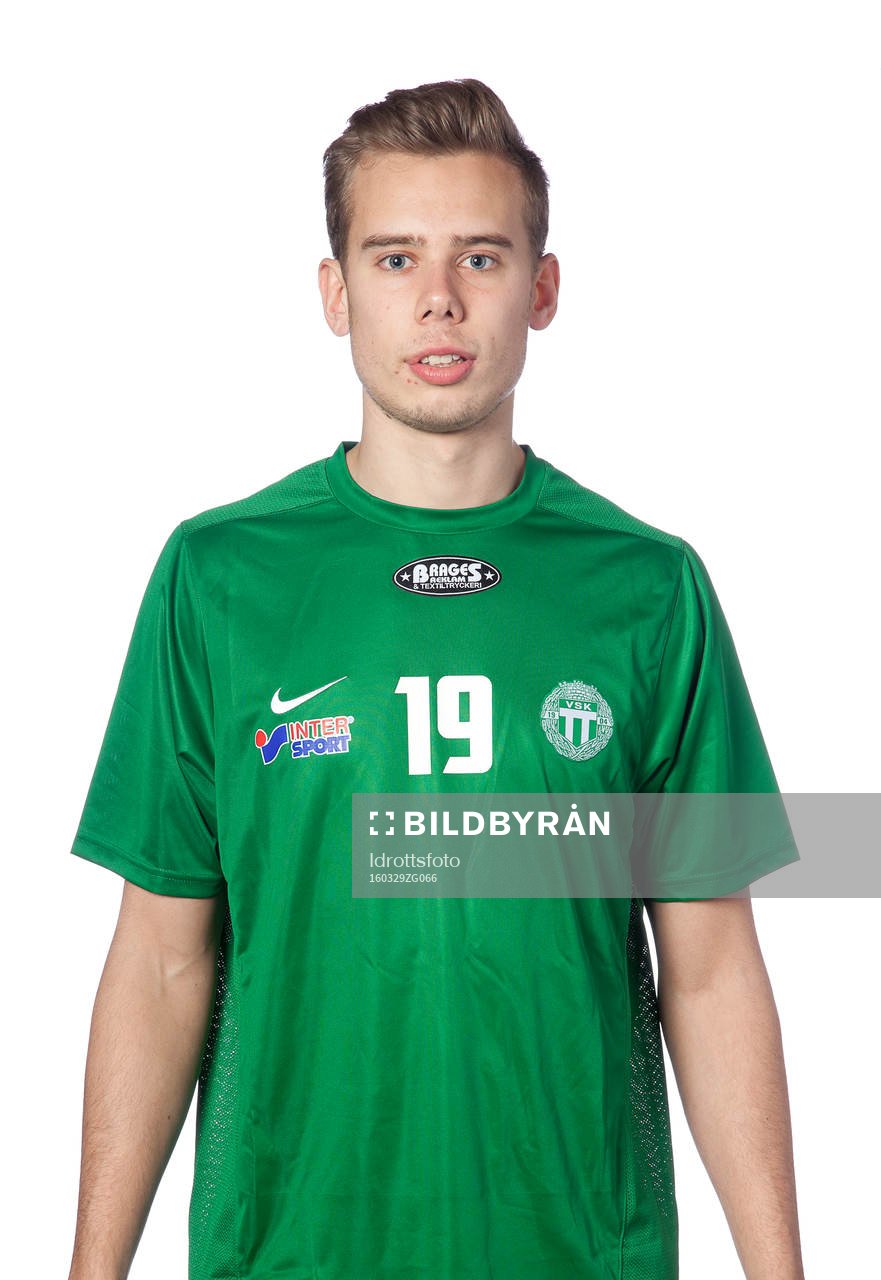 Jonathan Häll