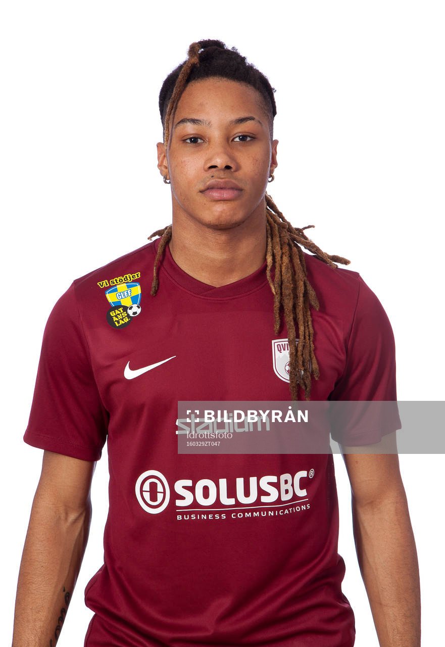 Malik Koné poserar för ett porträtt den 29 mars 2016 i Göteborg.