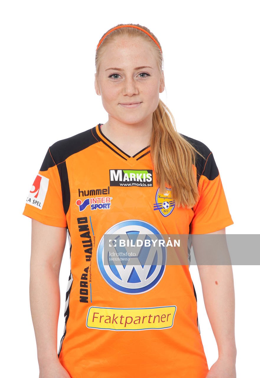 Anna Larsson poserar för ett porträtt den 29 mars 2016 i Kungsbacka.