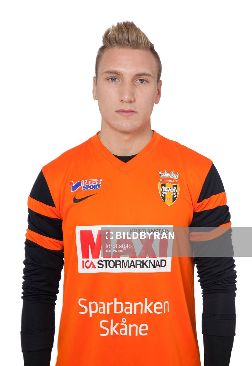 Anton Bloom poserar för ett porträtt den 29 mars 2016 i Kristianstad.