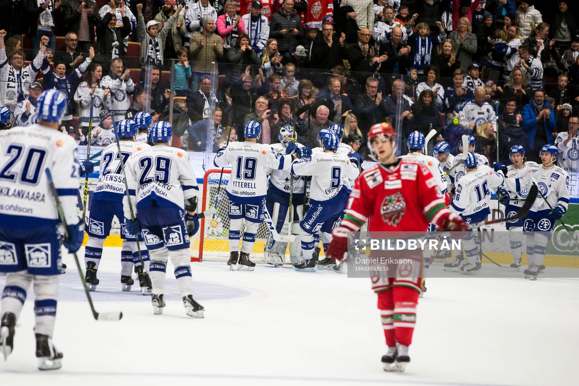 Leksands spelarna jublar