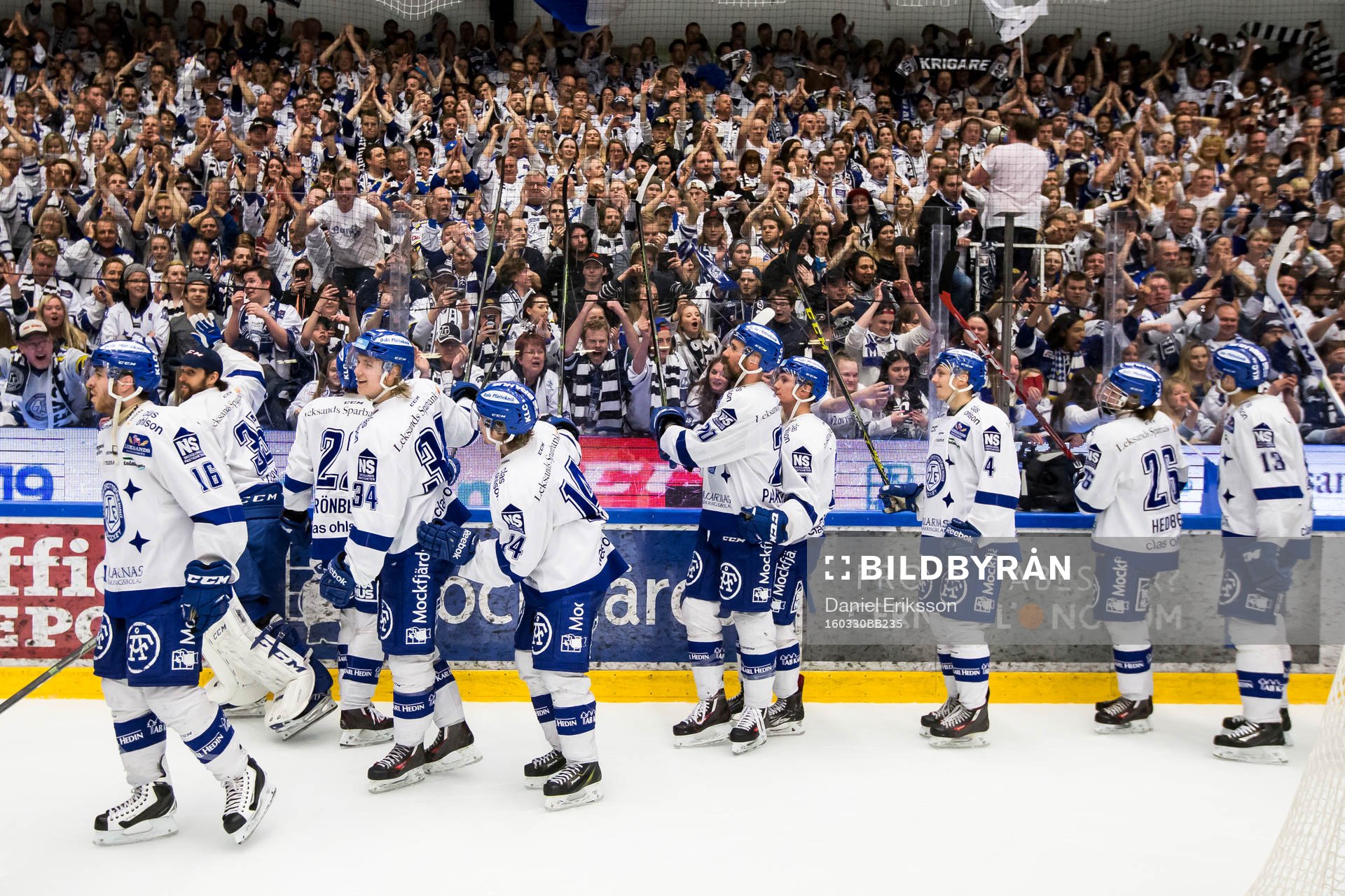Leksands spelarna jublar