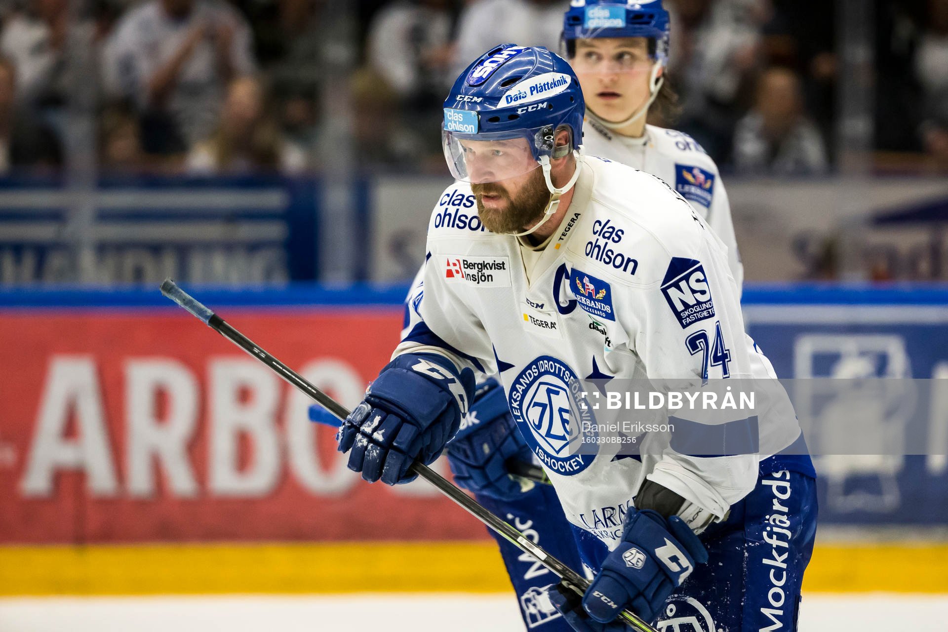 Jonas Frögren  i ishockeymatchen i kvalet  till SHL mellan