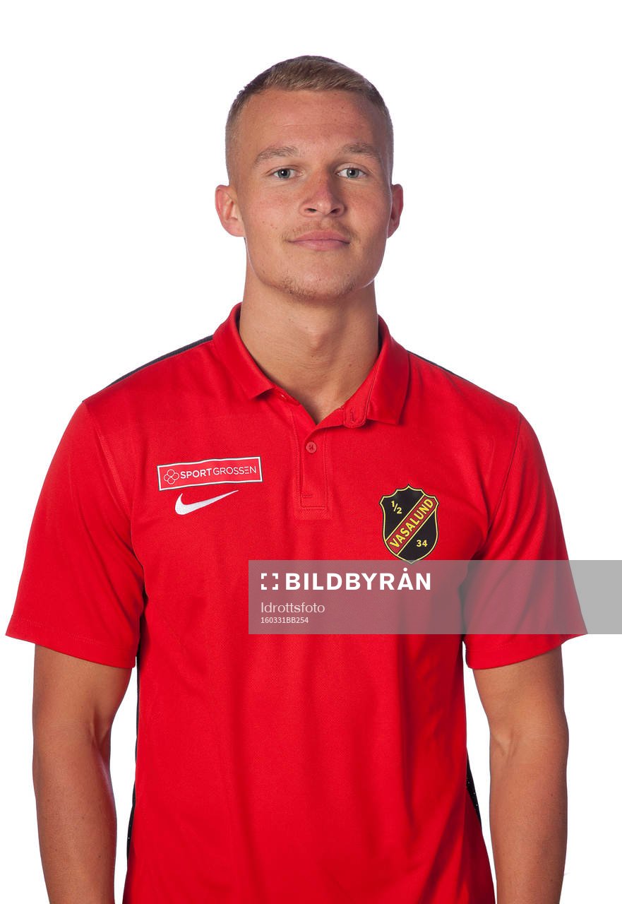 Joakim Ejdermo Pettersson poserar för ett porträtt den 31 mars 2016 i Vasalund.