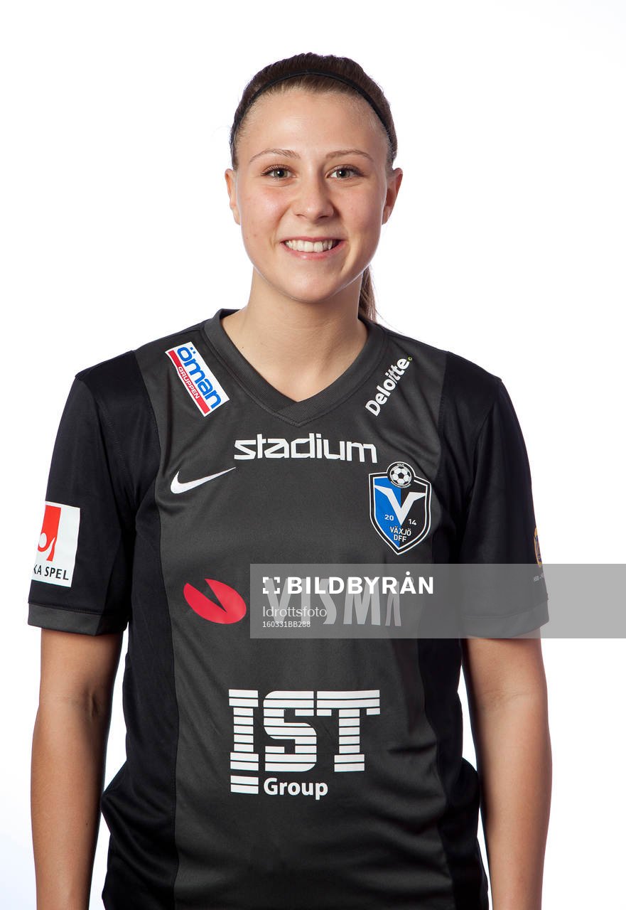 Emilia Hjertberg poserar för ett porträtt den 31 mars 2016 i Växjö.