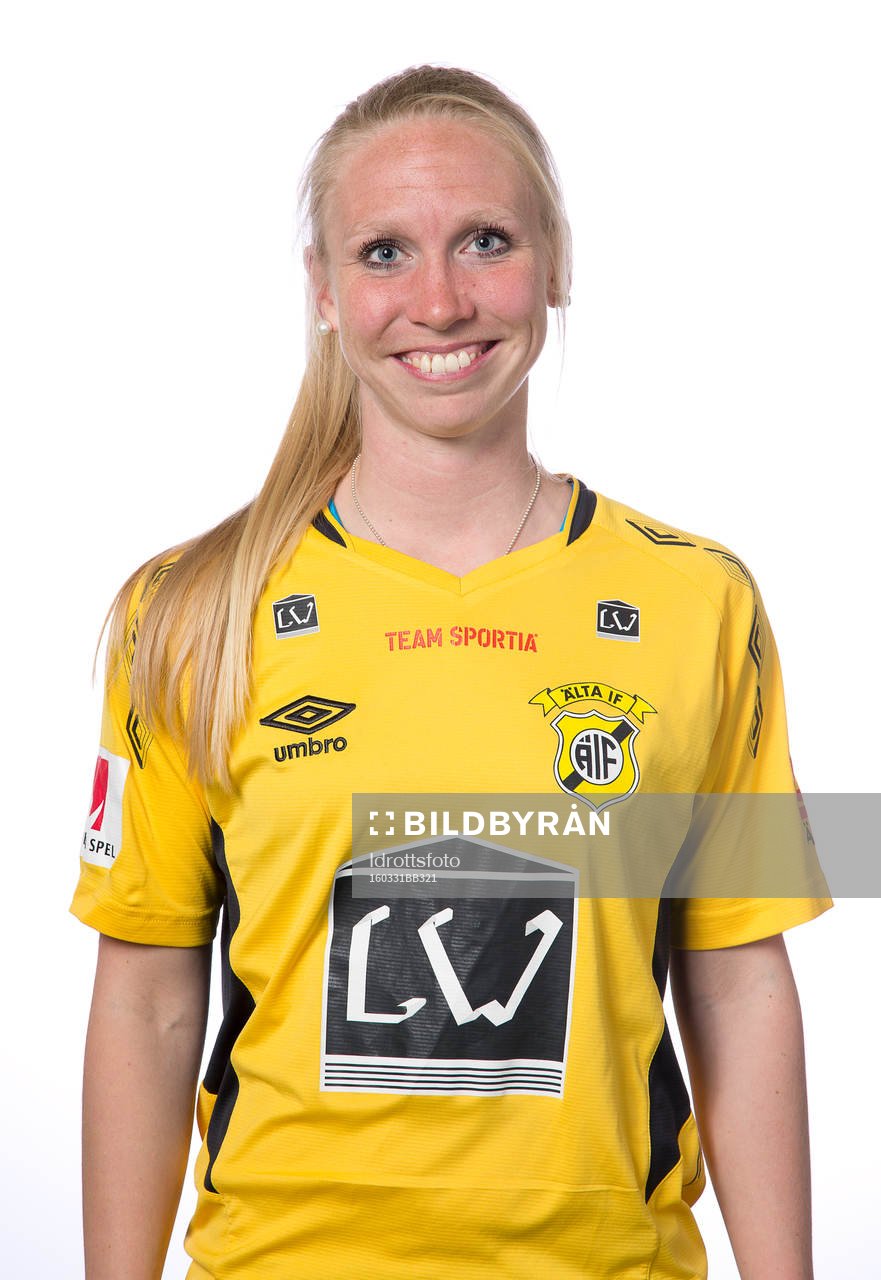 Ellinor Lindbom poserar för ett porträtt den 31 mars 2016 i Stockholm.