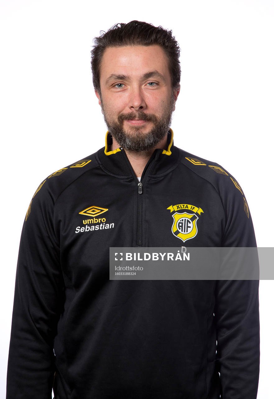Sebastian Ekblom Bak poserar för ett porträtt den 31 mars 2016 i Stockholm.