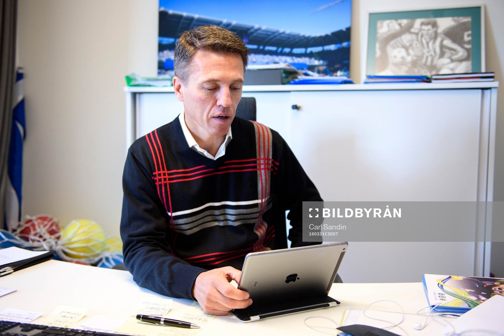IFK Göteborgs sportchef Mats Gren på sitt kontor