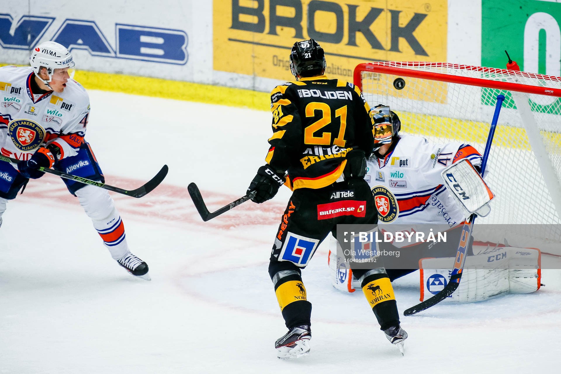 Skellefteås Jimmie Ericsson vid 1-0 målet bakom Växjös