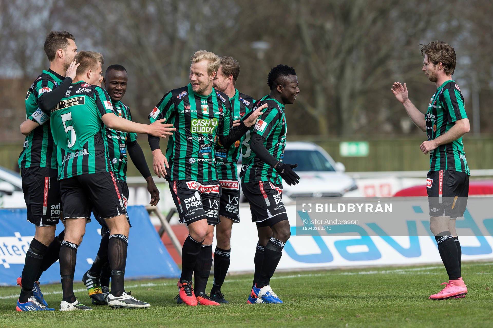 Varbergs spelare jublar