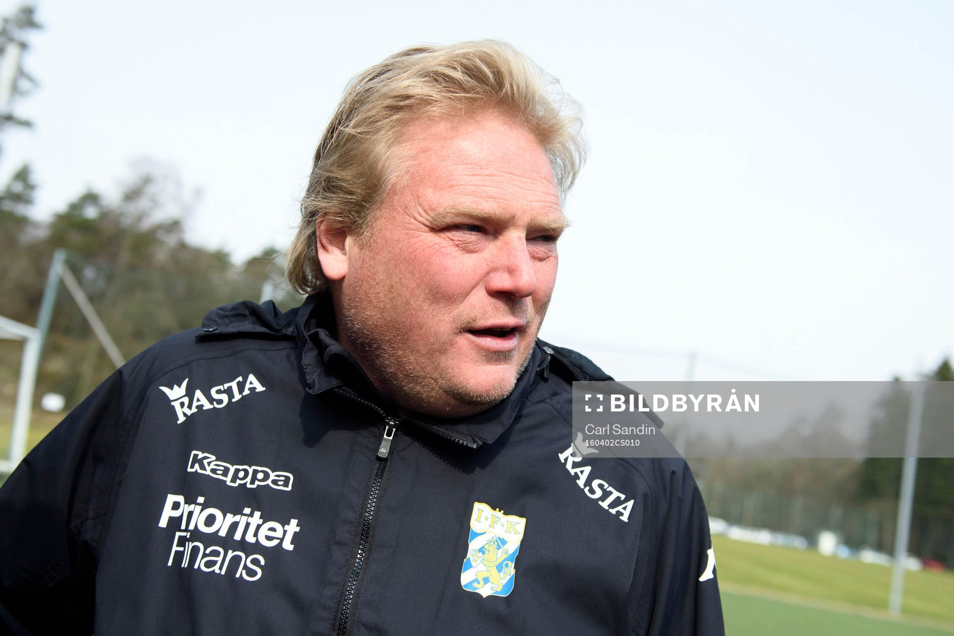 IFK Göteborgs tränare Jörgen Lennartsson blir intervjuad