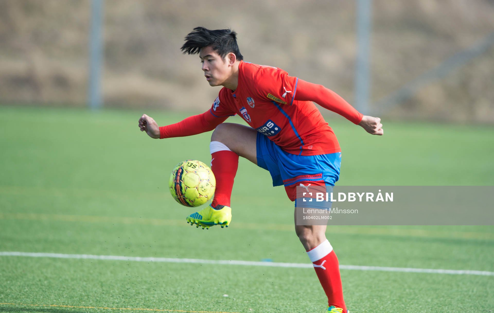 Elegant nedtagning av Helsingborgs-spelare i
