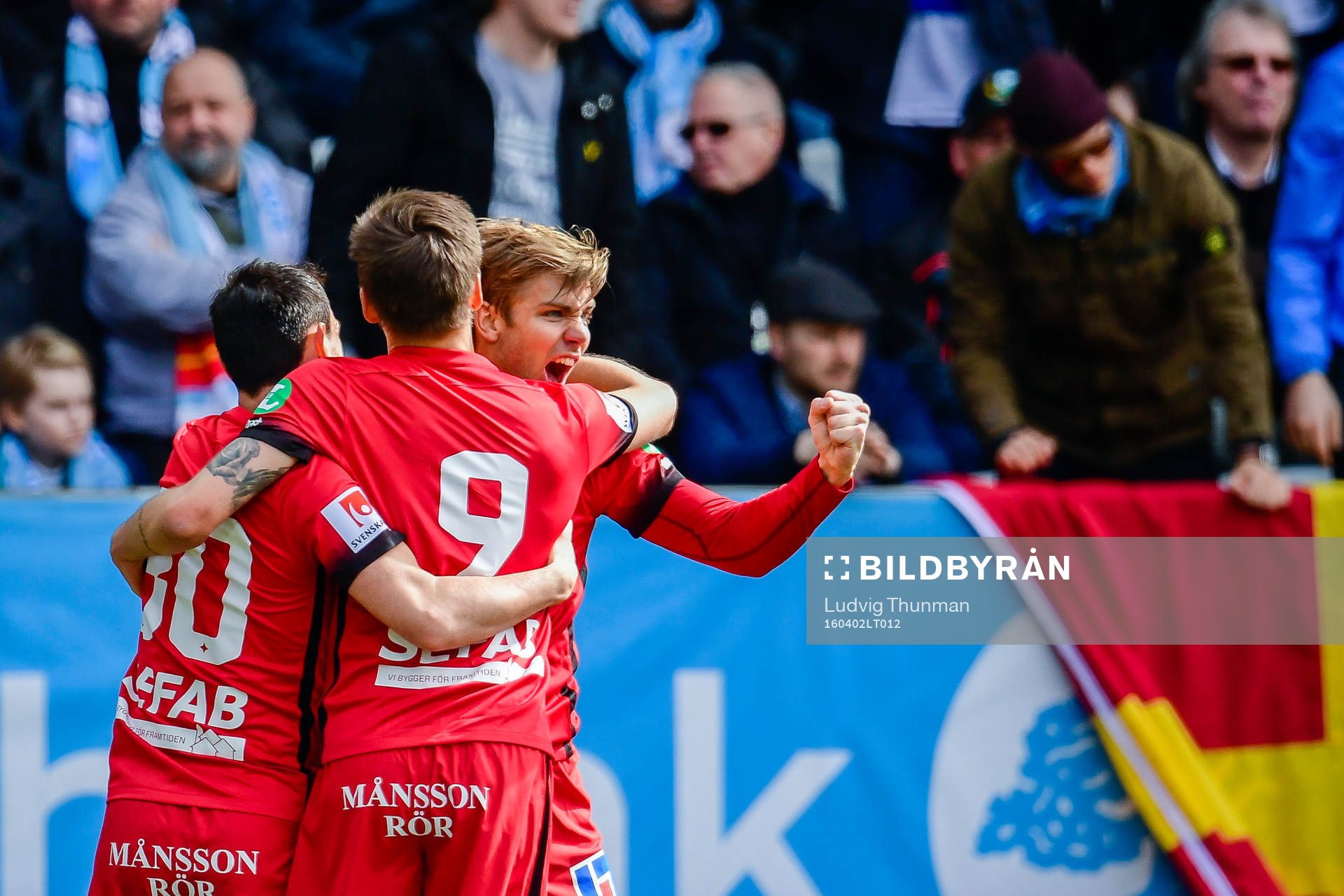 Norrköpings Nikola Tkalcico, Arnor Ingvi Traustason  och
