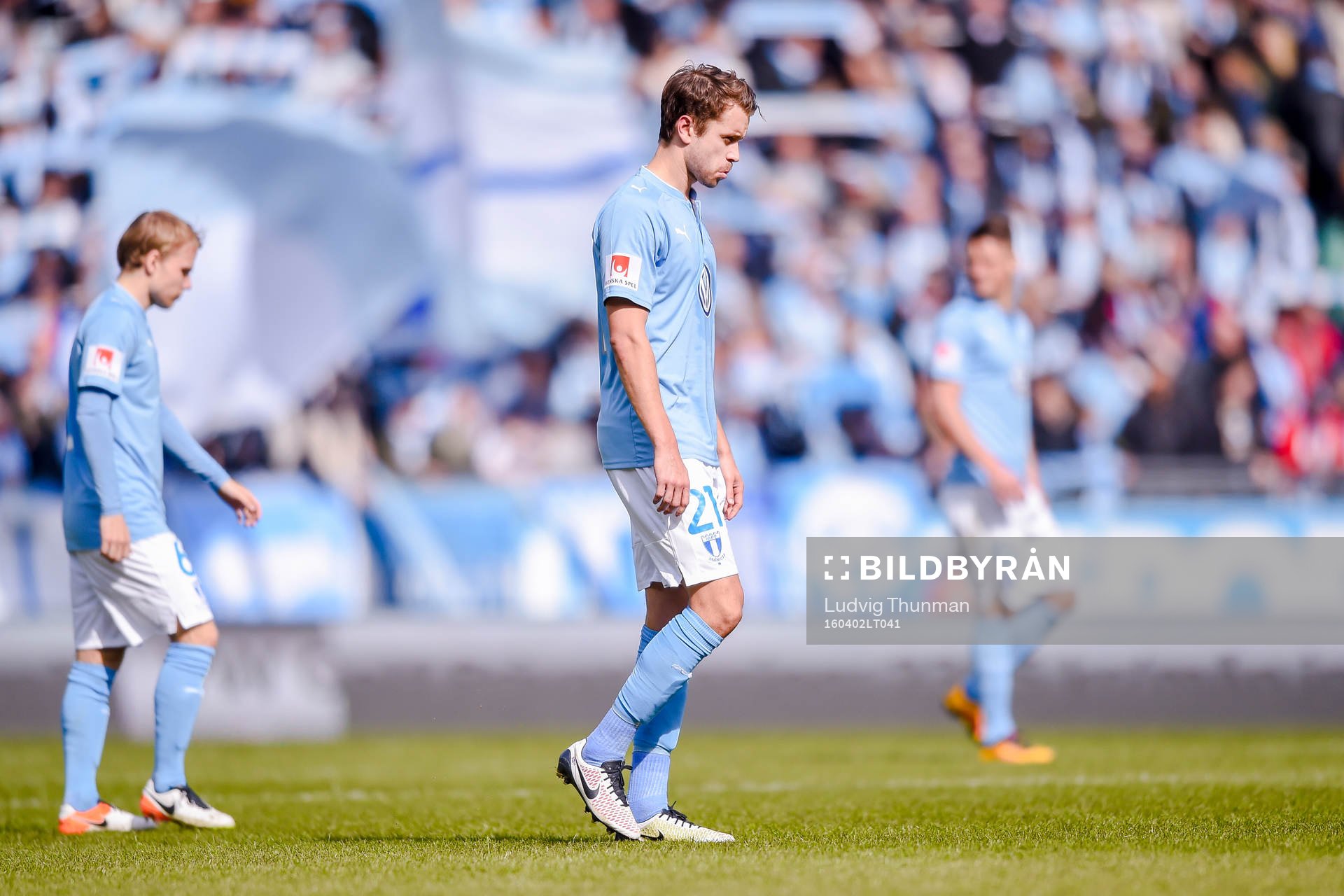 Malmö FFs Oscar Lewicki och Kári Árnason deppar