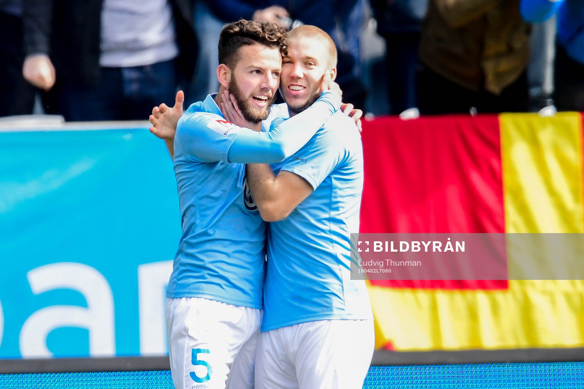 Malmö FFs Erdal Rakip och Anton Tinnerholm  jublar
