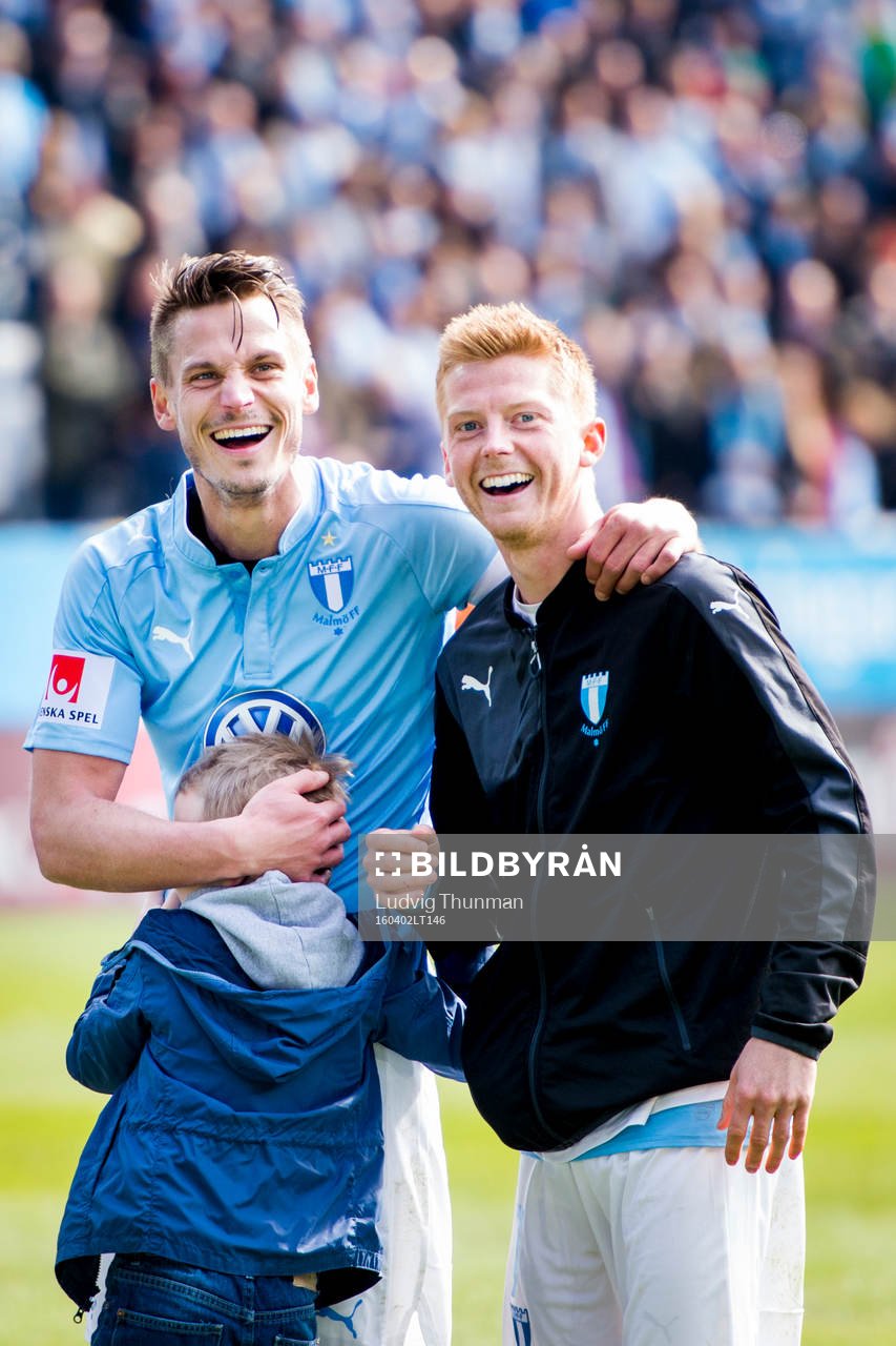 Malmö FFs Markus Rosenberg och Anders Christiansen skrattar